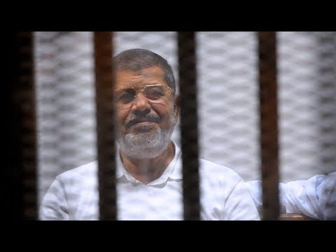 العميد جمال دياب يؤكد أن محمد مرسي سجين يتم التعامل بشكل طبيعي