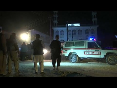 مقتل 50 شخصًا على الأقل في هجومين على مسجدين في أفغانستان