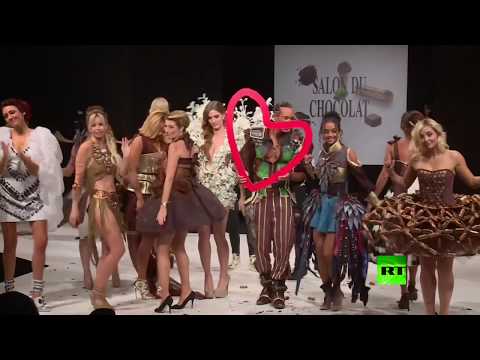 شاهد قتلى وجرحى بالعشرات في تفجيري مقديشو