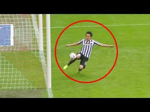 شاهد أجمل اللقطات الكروية التي وقعت في كرة القدم