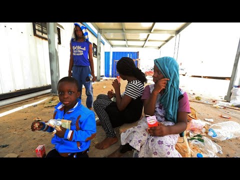 النيجر تستدعي سفير ليبيا على خلفية عبودية المهاجرين