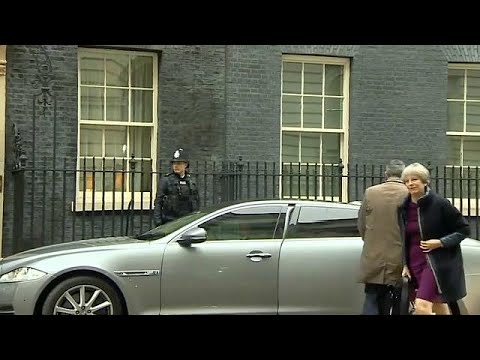 ماي تعين أحد وزرائها رئيسا لحزب المحافظين