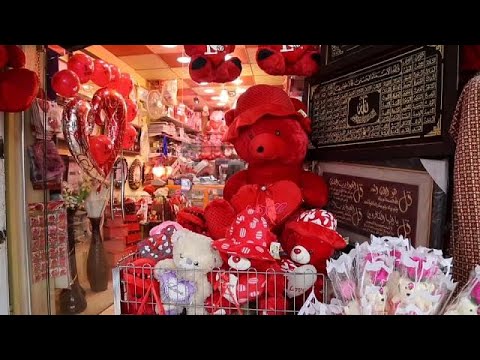 عيد الحب يرفرف مجددًا باجنحته فوق الموصل بعد حظره من طرف داعش