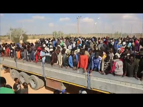 قتلى وجرحى في حادث اصطدام شاحنة في ليبيا