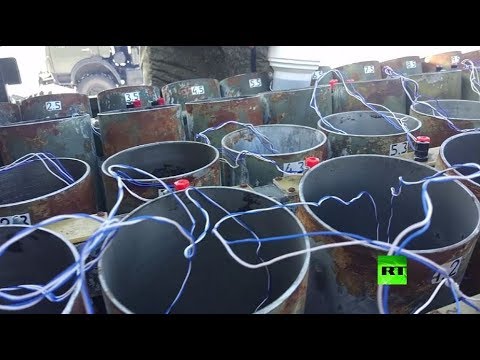 تدريبات الجيش الروسي على رشق ألعاب نارية