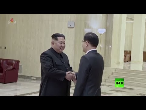 كيم جونغ أون يستقبل الوفد الكوري الجنوبي في بيونغ يانغ