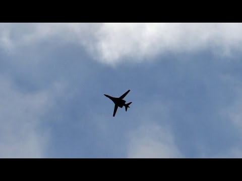 شاهدغارة للتحالف الدولي تستهدف موقعًا للجيش السوري قرب البوكمال