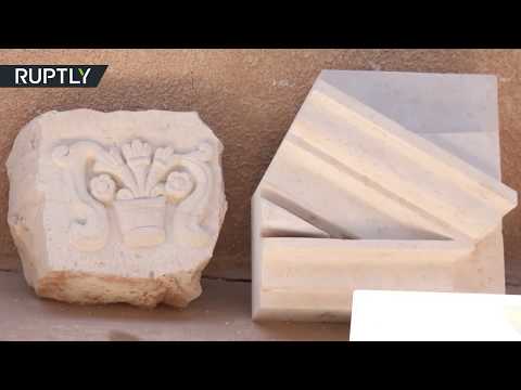 شاهد  اللاجئون السوريون يرممون آثار بلادهم التاريخية  