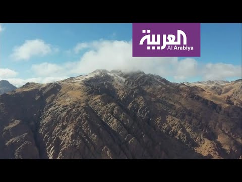 جبل اللوز عنوان عشاق الثلوج في السعودية