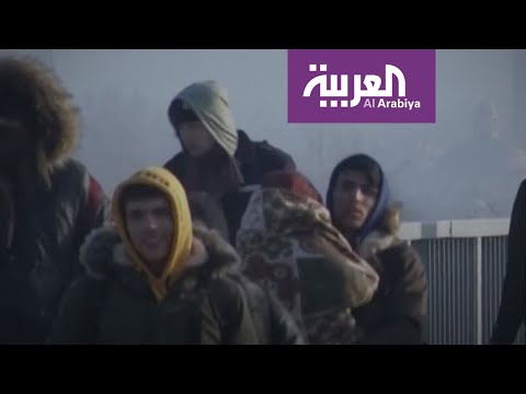 مهاجرون سوريون عالقون على حدود اليونان