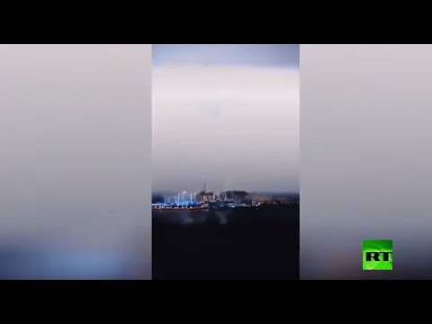 عاصفة رعدية غير عادية تضرب دبي