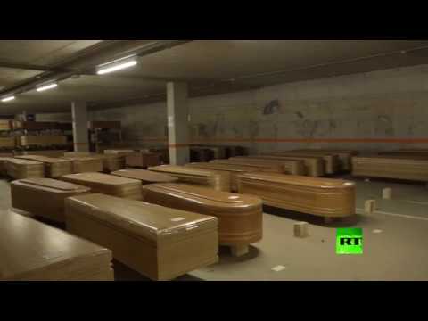 تحويل موقف سيارات إلى مخبأ للمقابر في إسبانيا