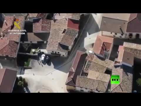 الشرطة الإسبانية ترصد مخترقي حظر التجول عبر طائرة الدرون