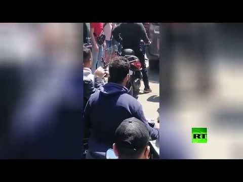 تشييع شاب سقط خلال الاشتباكات بين محتجين والجيش اللبناني