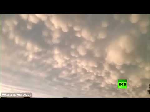 غيوم غريبة تغطي سماء مدينة أمريكية