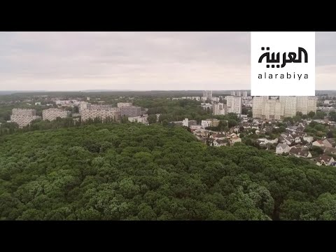 تداعيات فيروس كورونا المستجد في ضواحي باريس الشعبية