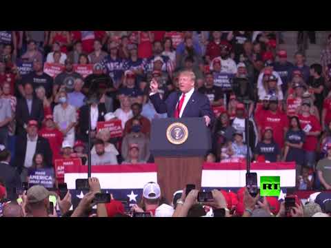 شاهد آلاف المقاعد شاغرة في أول تجمع انتخابي للرئيس الأميركي