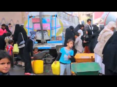 شاهد غضب بين أهالي صنعاء بسبب تدمير البنية التحتية
