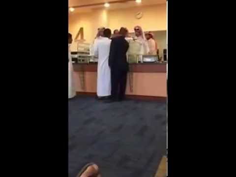 فيديو مشاجرة داخل مستشفى سعودي تنتهي بطرد مريض