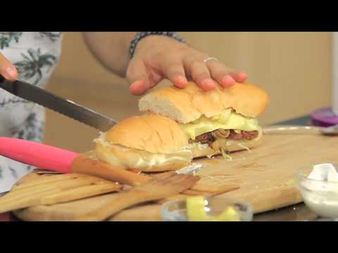 بالفيديو تحضير سندوتش اسكالوب بانية بالمشروم وفراولة بالزبادي