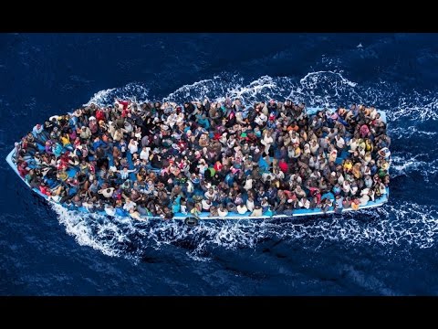 بالفيديو 137ألف مهاجر يعبرون البحر المتوسط خلال 2015