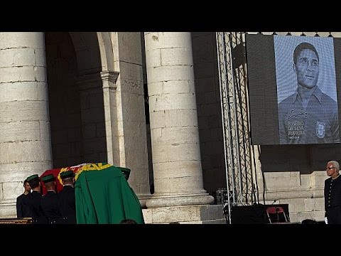 النمر الأسود أوزيبيو يدفن إلى جانب العظماء في لشبونة