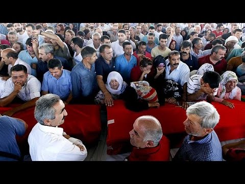بالفيديو تركيا تشيع ضحايا تفجير سوروتش المتطرف