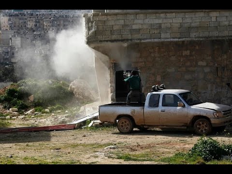 شاهد جبهات سورية تشتعل من حلب شمالا إلى درعا جنوبا