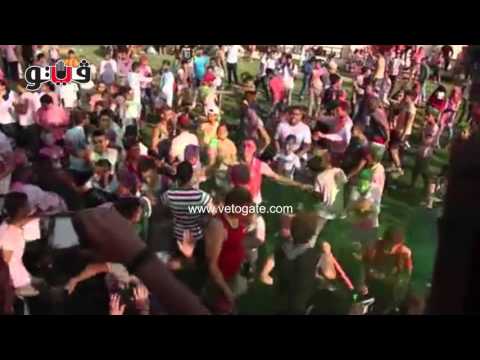 شاهد وصلة رقص مختلطة وحماسية على أنغام الموسيقى