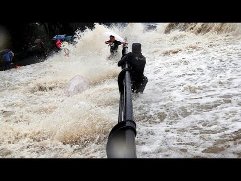 شاهد إعصار دوجوان يدفع الصين لإجلاء مئات آلاف الأشخاص