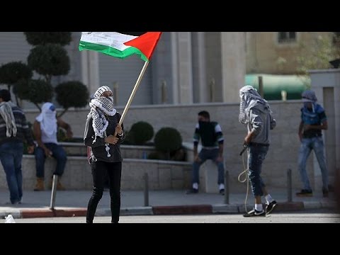 نتنياهو يكافح ما يصفه بـموجة من الإرهاب