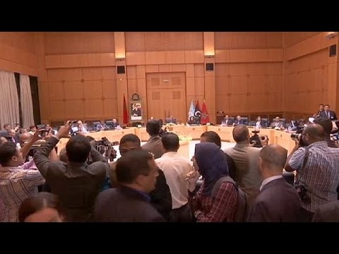 شاهد الإعلان عن تشكيل حكومة وفاق وطني ليبية