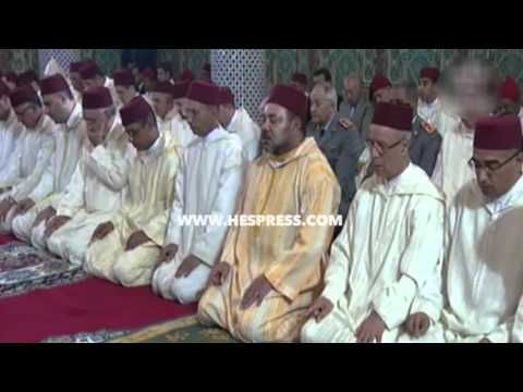 شاهد ارتباك خطيب الجمعة أمام الملك المغربي