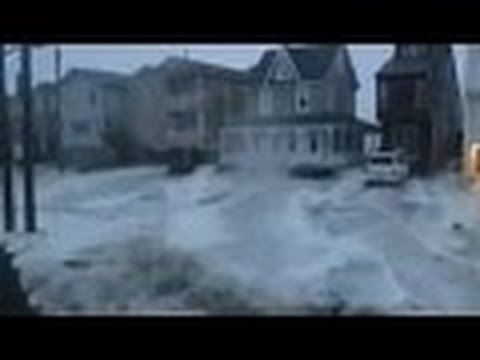 شاهد مشاهد مرعبة تُظهر قوة إعصار باتريسيا