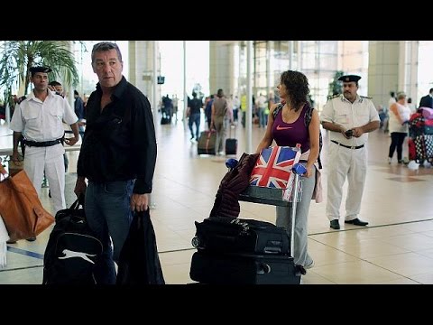 شاهد تعليق رحلات ايزيجيت في مطار شرم الشيخ