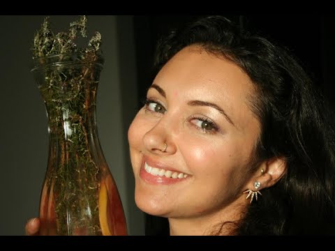 بالفيديو  خلطة مياه صحية لتنظيف الجسم