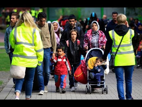 شاهد كندا تعتزم استقبال 900 لاجئ سوري يوميًّا