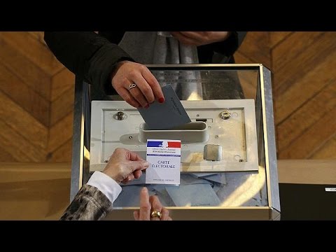 شاهد الفرنسيون يدلون بأصواتهم في انتخابات المناطق
