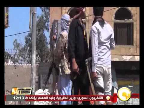 شاهد المسلحون الحوثيون يقصفون أحياءً سكنية في تعز