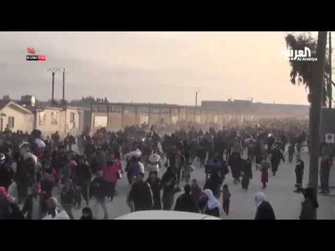 شاهد بالفيديوعشرات الآلاف ينزحون من ريف حلب