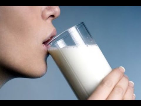 شاهد أهمية  تناول كوب اللبن قبل النوم