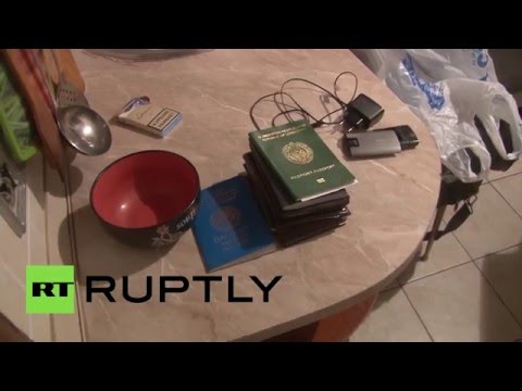 لحظة اعتقال مزوّري جوازات السفر لعناصر داعش في روسيا