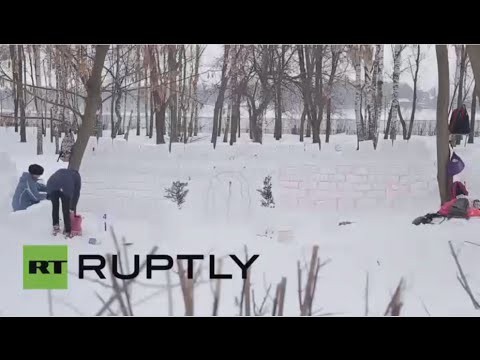قصر ثلجي ضخم مرشح لدخول موسوعة غينيس