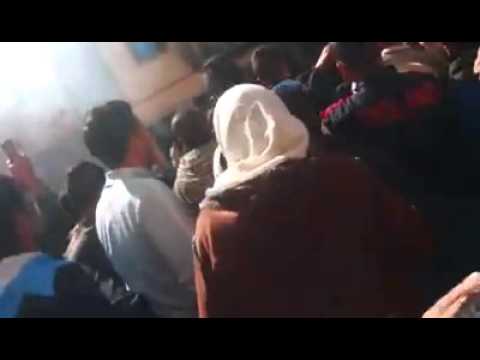 شاهد بالفيديو حريق محل عقاقير في خريبكة