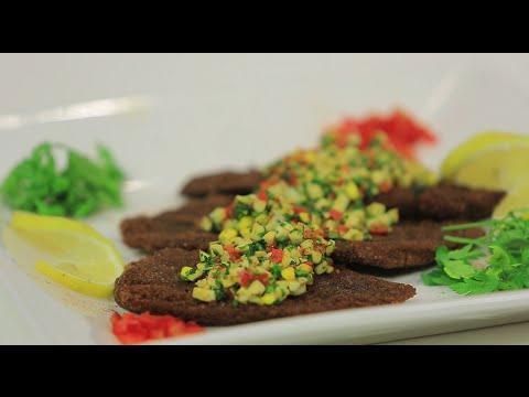 كبد بخلطة البيض المسلوق و البقدونس و الفلفل الأحمر