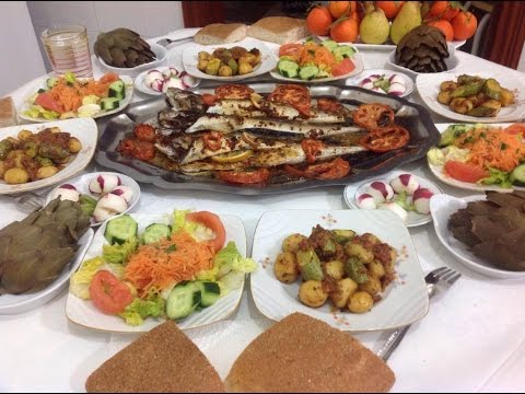 شاهد تحضير مائدة السمك