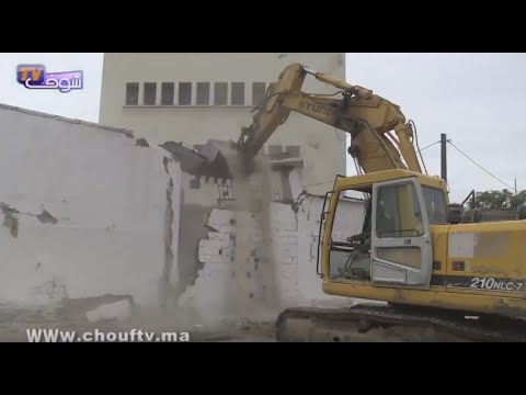 بالفيديو لحظة هدم الخيرية الإسلامية عين الشق