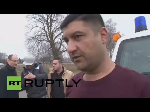 لاجئ عراقي ينقذ شخصين من لهيب طائرة تحترق