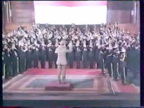  نشيد “بلادي” يمنح عبد الوهاب رتبة “لواء”