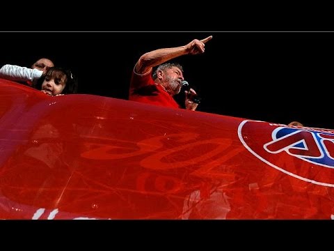 شاهد الرئيسة البرازيلية تؤكد أنها لن تستقيل